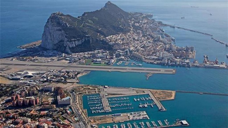 Iranpress: توافق بریتانیا و اسپانیا برای باقی ماندن منطقه «جبل‌الطارق» در حوزه شنگن