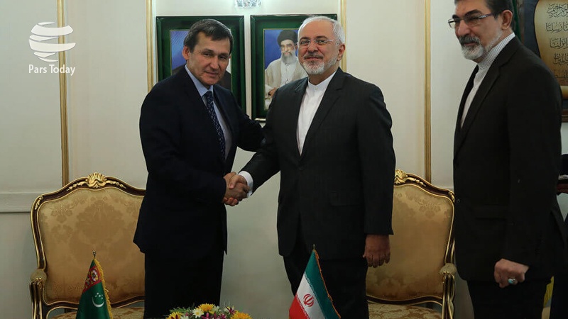 Iranpress: رایزنی ظریف در ترکمنستان، تاکید بر تقویت مناسبات دوجانبه تا همکاری منطقه‌ای/ تحلیل 