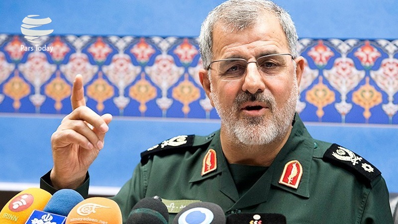 Iranpress: فرمانده نیروی زمینی سپاه هر گونه درگیری در مرزهای غربی کشور را تکذیب کرد