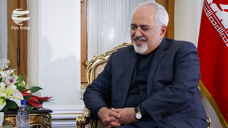 Iranpress: تقویت روابط دو جانبه محور مذاکرات ظریف با رئیس جمهوری ترکمنستان