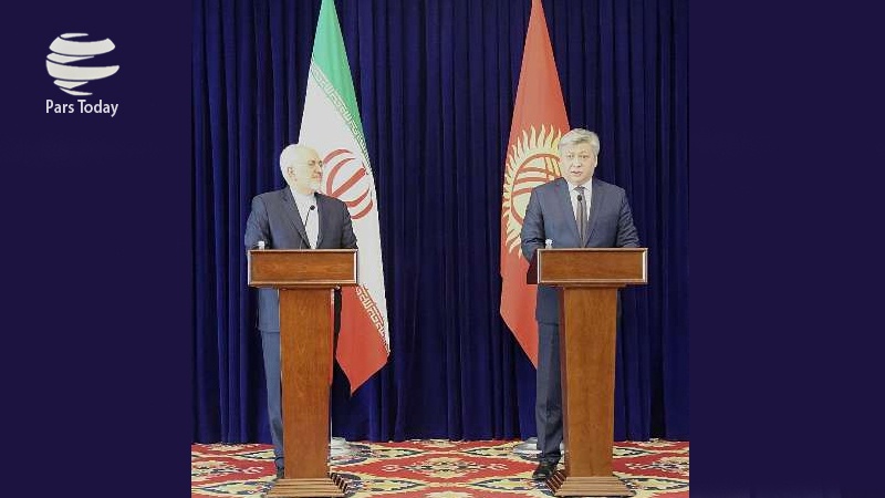 Iranpress: گسترش روابط اقتصادی در دستور کار وزیران امور خارجه ایران و قرقیزستان