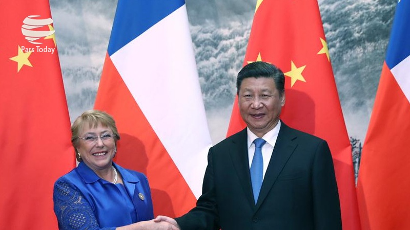 Iranpress:  امضای ده موافقتنامه های همکاری  بین چین و شیلی 