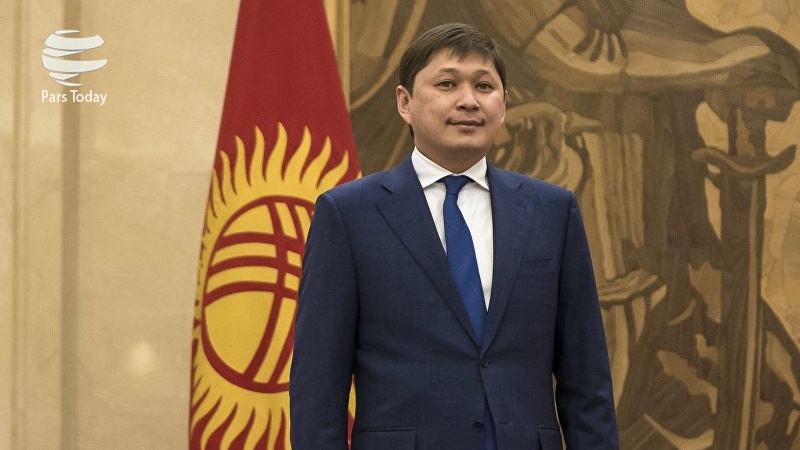Iranpress: نخست وزیر قرقیزستان برکنار شد / تحلیل