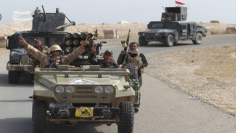 Iranpress: نیروهای مسلح عراق برای کنترل بر چاه های نفت کرکوک حرکت کردند