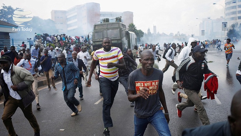 Iranpress: تیراندازی به تظاهرکنندکان در کنیا