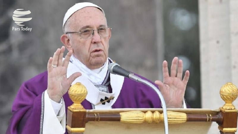 Iranpress: ابلاغ قانون ممنوعیت سوء استفاده از کودکان از سوی پاپ 