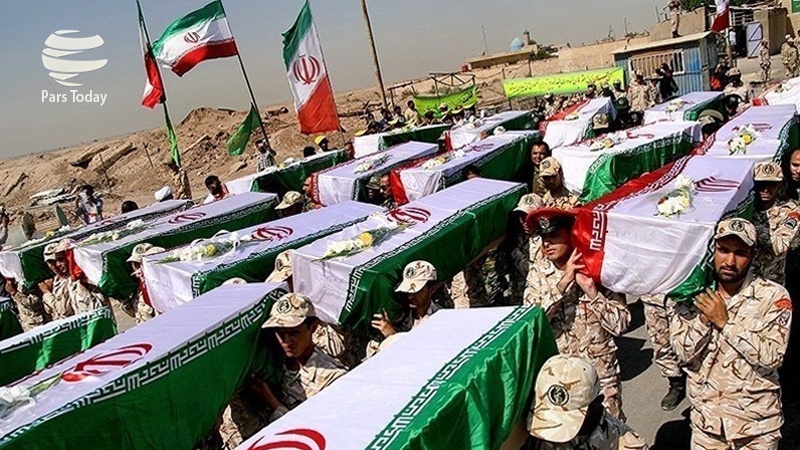 Iranpress: پیکر پاک 115 شهید دوران دفاع مقدس به ایران بازگشت