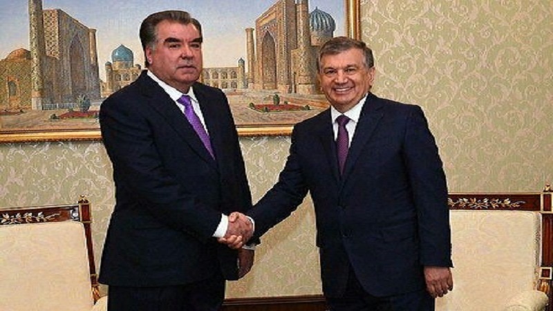 Iranpress: صدور دستور لغو روادید سفر اتباع تاجیکستان به ازبکستان / تحلیل
