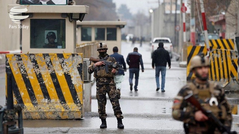 Iranpress: داعش؛ مسئول انفجارهای صبح دوشنبه کابل/ شمار کشته‌ها به 25 تن رسید
