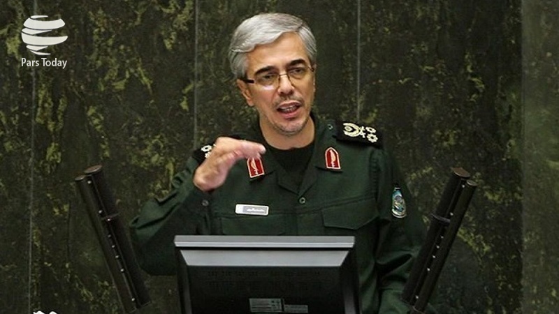 Iranpress: سرلشکر باقری: نیروهای مسلح ایران، در اوج آمادگی به سر می‌برند