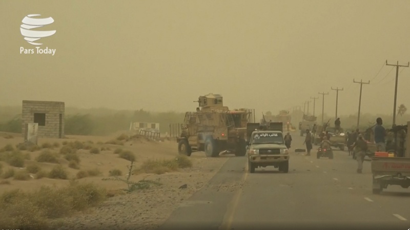 Iranpress: ابتکار عمل یمنی‌ها در الحُدیده؛ تداوم محاصره نظامیان ائتلاف‌سعودی + ویدئو  
