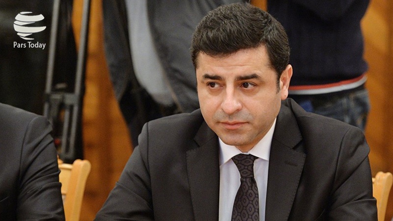 Iranpress: حکم حبس برای رئیس حزب دموکراتیک خلق‌های ترکیه 