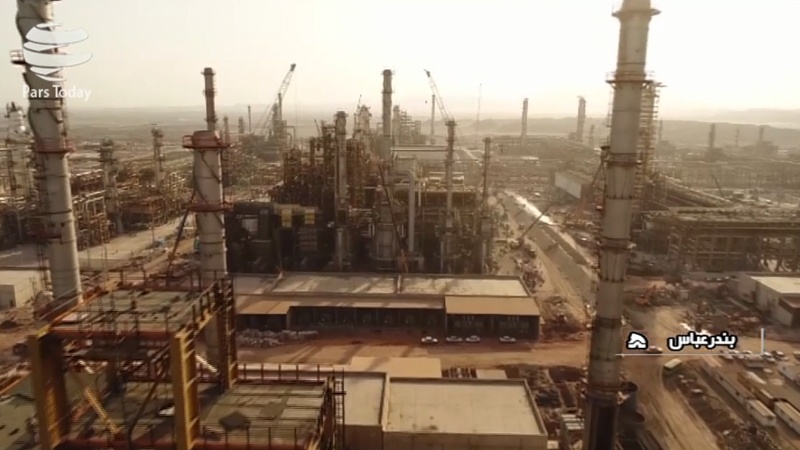 Iranpress: گزارش: پالایشگاه ستاره خلیج‌فارس؛ قطب تولید بنزین