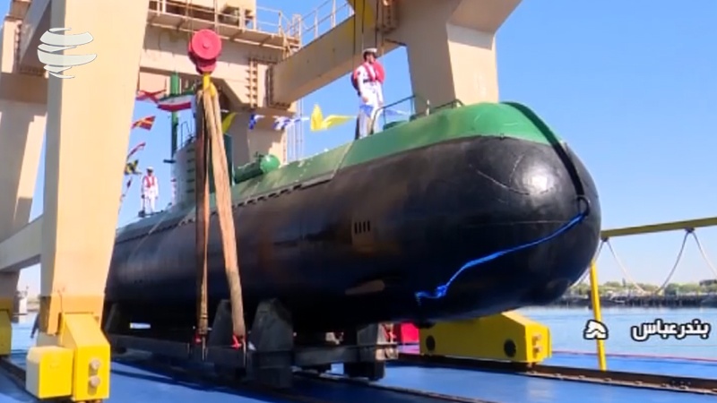 Iranpress: گزارش: پیوستن دو فروند زیردریایی به ناوگان نیروی دریایی