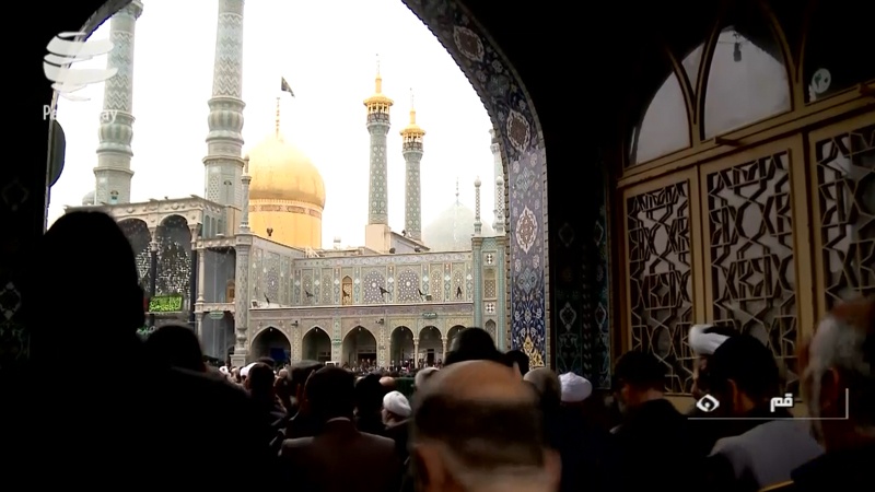 Iranpress: قم؛ عزاداری درسالروز وفات حضرت فاطمه معصومه (س) + ویدئو  