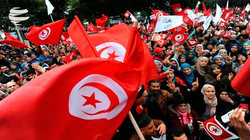 Iranpress:  اعتصاب کارکنان دولت در تونس