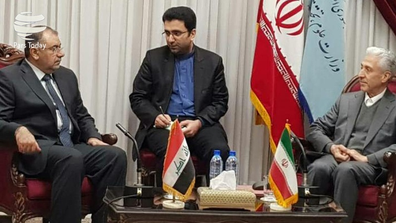 Iranpress: امضاء تفاهم نامه همکاری علمی بین ایران و عراق