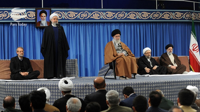 Iranpress: روحانی: نه قدس شریف پایگاه متجاوزان و نه جولان از سوریه عزیز جدا می شود