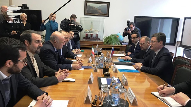 Iranpress: ایران و روسیه؛ بازیگرانی تاثیرگذار در بازار جهانی نفت/تحلیل