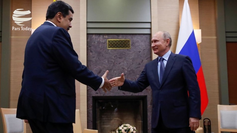 Iranpress: ونزوئلا و روسیه "روبل" را جایگزین "دلار" می‌کنند