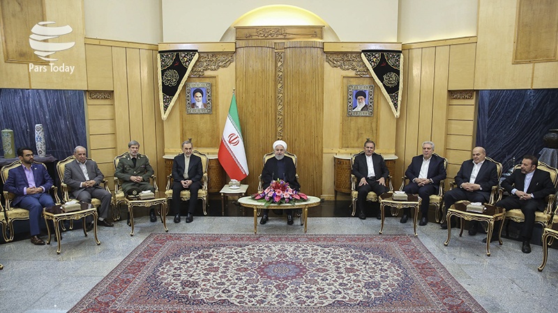 Iranpress: روحانی: تحریم‌های حداکثری آمریکا نتوانسته دستاوردی برای دشمنان داشته باشد 