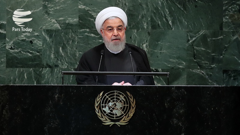 Iranpress: روحانی: پاسخ ایران به مذاکره تحت تحریم، نه است