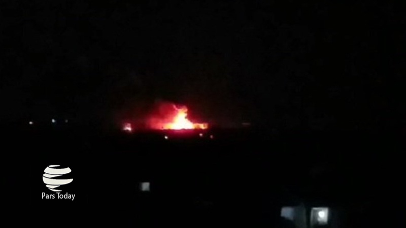Iranpress: جنگنده های حفتر دوباره پایتخت لیبی را بمباران کردند