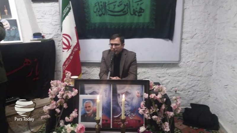 Iranpress: برگزاری آیین گرامیداشت یاد و خاطره سپهبد سلیمانی در آتن 