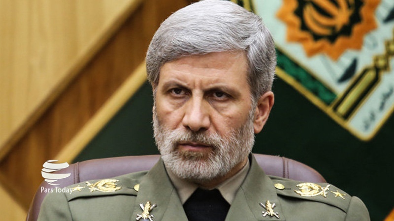 Iranpress: وزیر دفاع: انتقام خون سپهبد سلیمانی گرفته خواهد شد