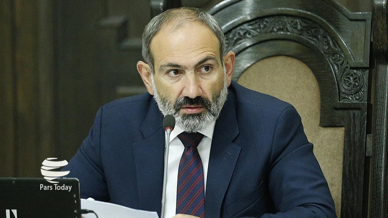 Iranpress: تاکید ارمنستان بر جایگزینی روبل در معاملات اتحادیه اوراسیا به جای دلار/ تحلیل