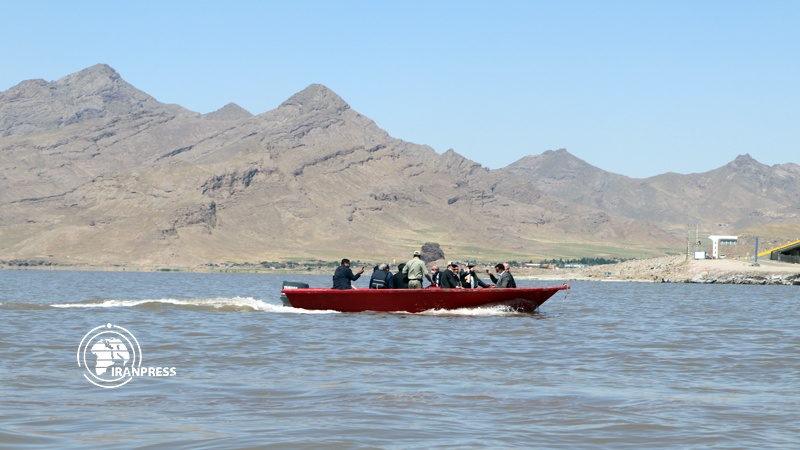 ایران پرس: بازدید معاونان رئیس جمهور از دریاچه ارومیه 