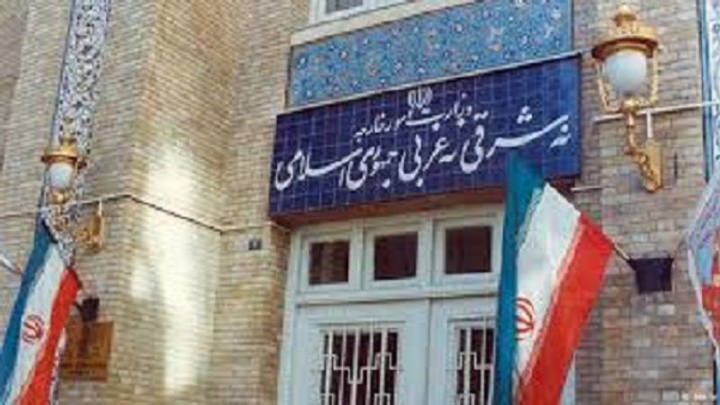 Iranpress:  سفیر سوئیس در تهران به وزارت امور خارجه احضار شد
