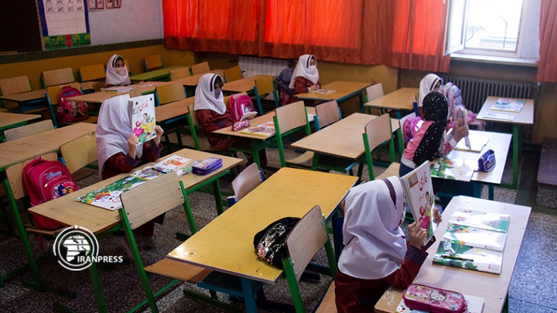 Iranpress: زمان بازگشایی مدارس اعلام شد