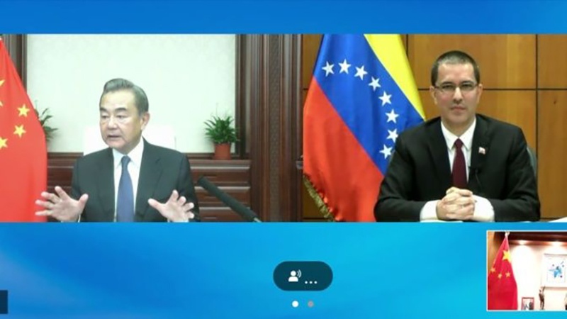 Iranpress: تقویت روابط ونزوئلا و چین در دوران کرونا