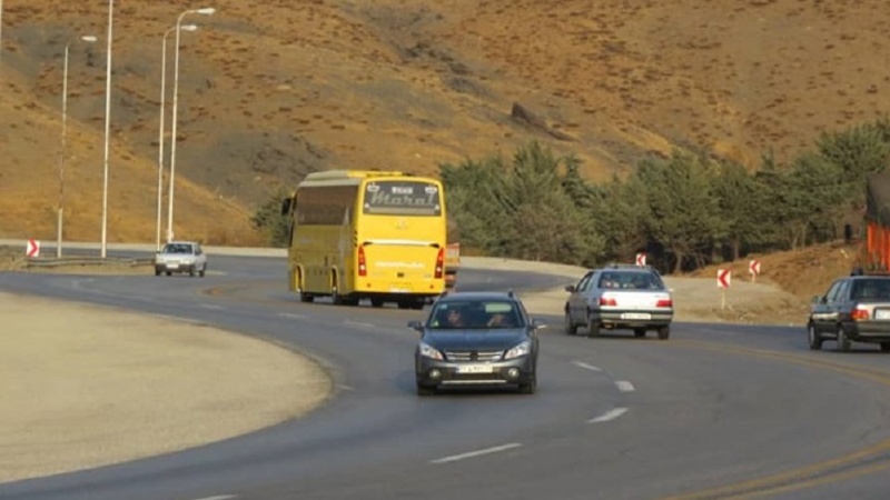 ایران پرس: زنان منضبط‌‌تر از مردان در رانندگی