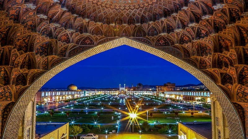 Iranpress: نیویورک تایمز: اصفهان یکی از 52 مقصد گردشگری زیبا در جهان 