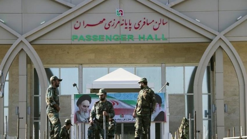 Iranpress: بازگشت بیش از 4 هزارنفر از مرز مهران تا صبح امروز