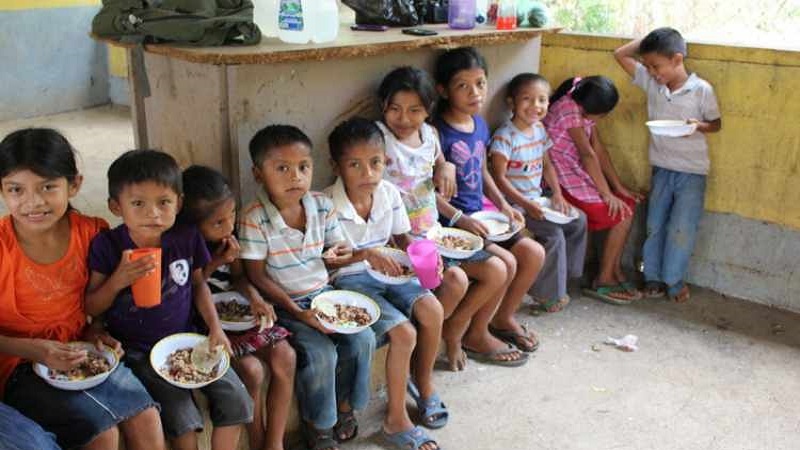 Iranpress: افزایش سه برابری بحران غذایی در آمریکای لاتین در پی شیوع کرونا