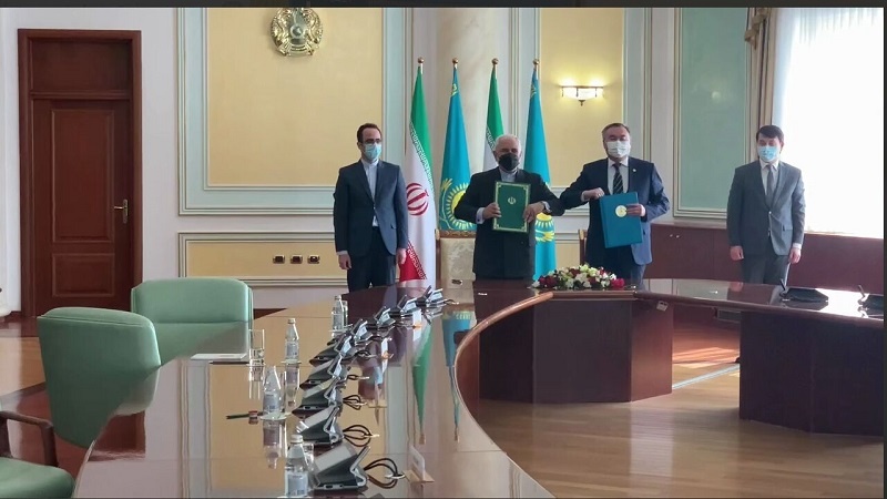 Iranpress: برنامه همکاری ایران و قزاقستان امضا شد