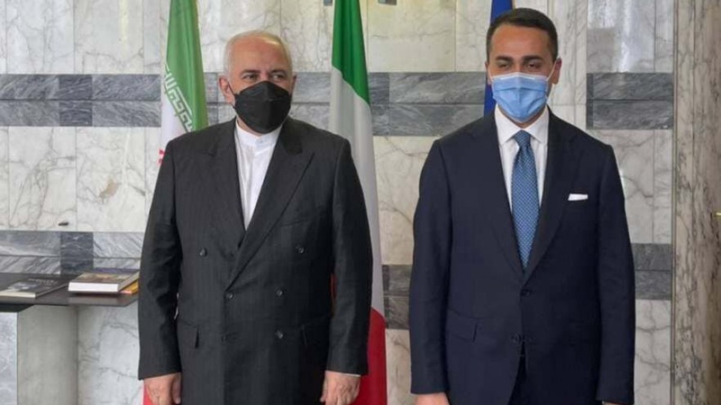 Iranpress: رایزنی وزیران خارجه ایران و ایتالیا