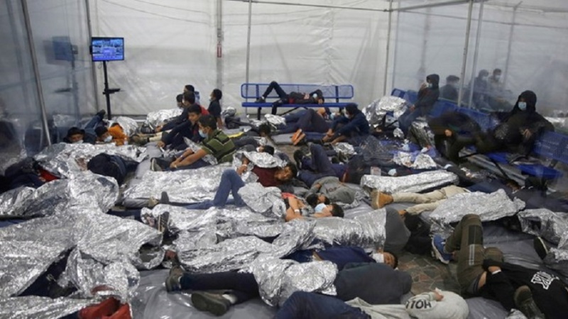 Iranpress: ابراز نگرانی بیش از 30 کشور جهان از وضعیت پناهجویان در آمریکا