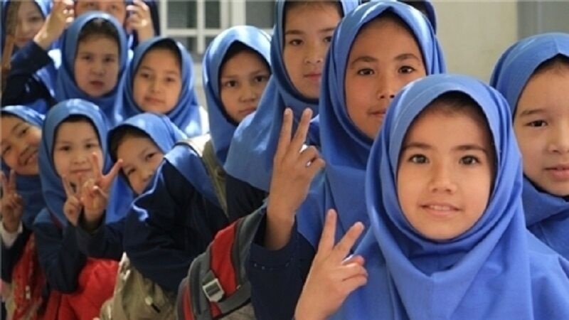 Iranpress: تحصیل 527 هزار دانش‌آموز اتباع خارجی در ایران