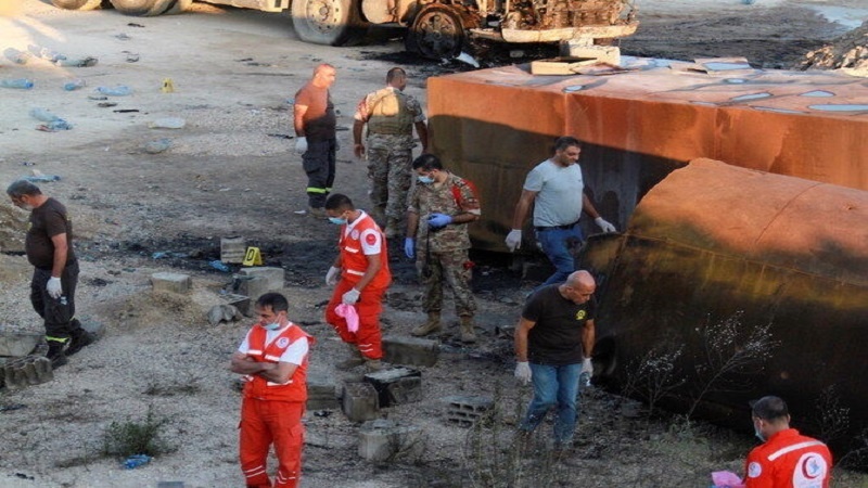 Iranpress: انفجار تانکر سوخت در منطقه عکار؛ توطئه دیگر علیه جامعه لبنان