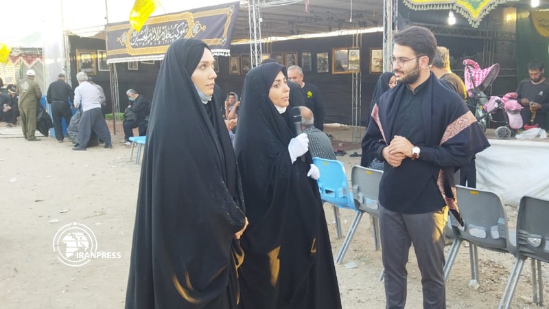 Iranpress: حضور بانوان هنرمند در پیاده روی اربعین حسینی (ع)