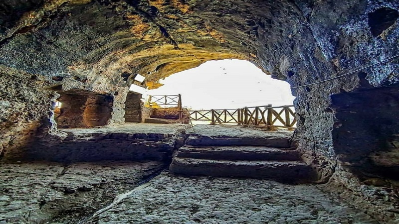 ایران پرس: غار کرفتو، نمادی از غارهای باستانی ایران زمین