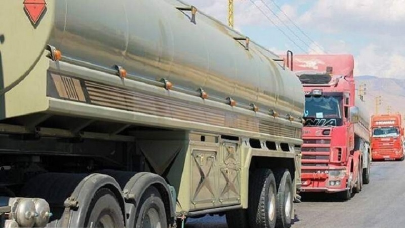 Iranpress: هفتمین کاروان سوخت ایران وارد لبنان شد