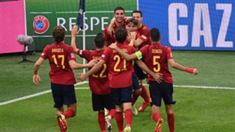 Iranpress: صعود اسپانیا به فینال لیگ ملت‌های اروپا با شکست قهرمان یورو