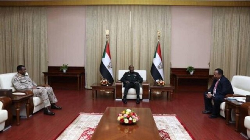 Iranpress: توافق سیاسی در سودان و پایان بحران سیاسی این کشور