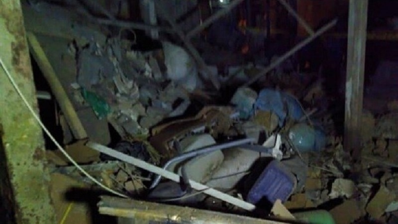 Iranpress: جان باختن دو تن در پی وقوع انفجار ساختمان در قلعه مرغی