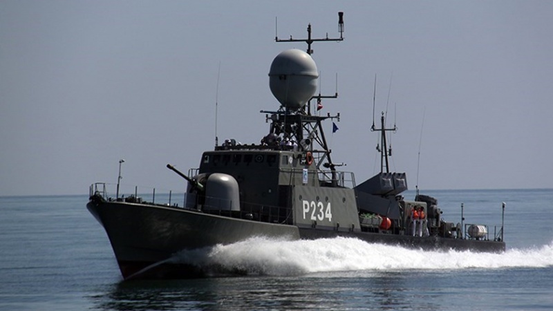 Iranpress: توپ دریایی فجر 27، دستاوردی ارزشمند در زمینه تسلیحات دریایی 